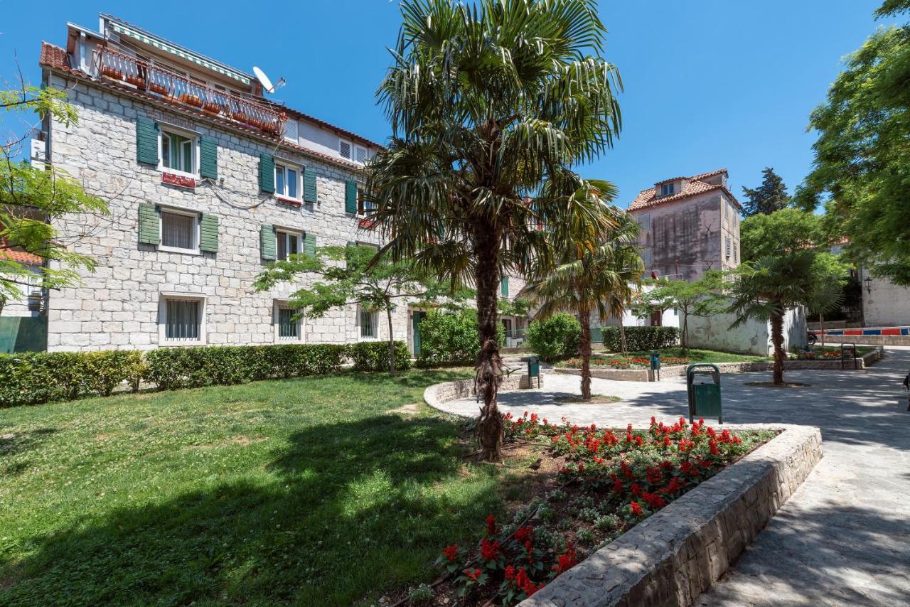 ספליט Palazzo D Apartments מראה חיצוני תמונה